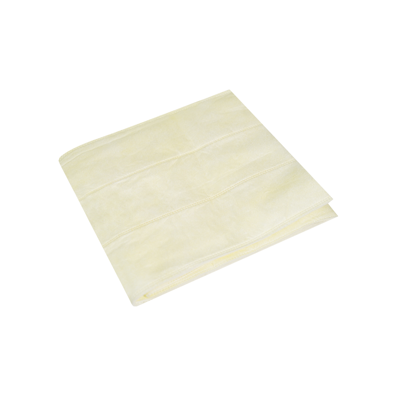 Středně účinný filtrační materiál